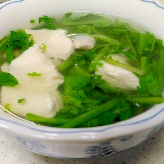 鶏肉と菊菜の塩スープ